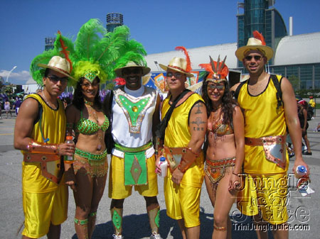 caribana_parade_pt2-052
