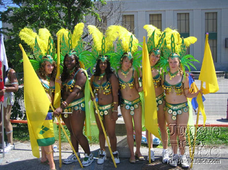 caribana_parade_pt2-058