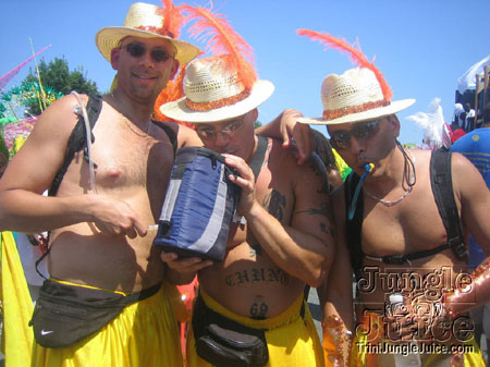 caribana_parade_pt2-077