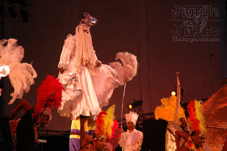 carnival_in_nyc_2006-04