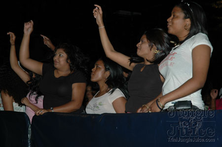 carnival_in_nyc_2006-14