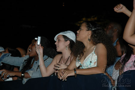 carnival_in_nyc_2006-18