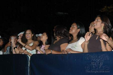 carnival_in_nyc_2006-22