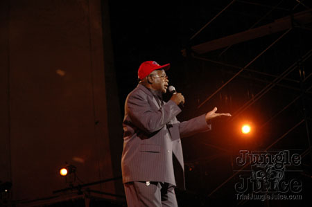 carnival_in_nyc_2006-26