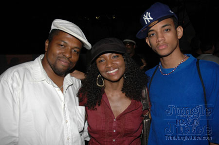 carnival_in_nyc_2006-36