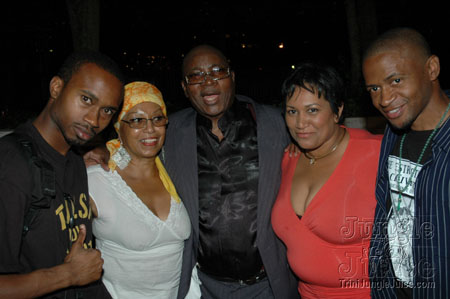 carnival_in_nyc_2006-39