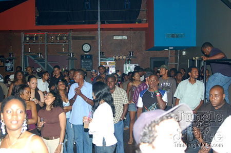 chromatics_cd_launch-26