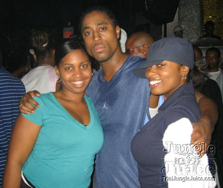 cnz_victory_fete06-19