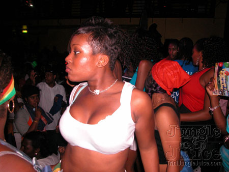 cocoyea_redwhiteblack-19