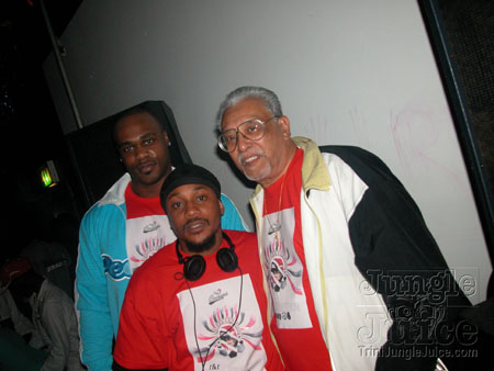 cocoyea_redwhiteblack-25