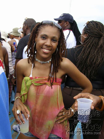 2-booze_cruise_2006-01