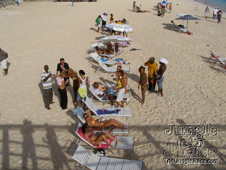 2-booze_cruise_2006-04