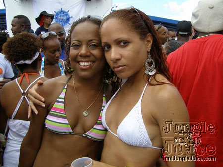 2-booze_cruise_2006-08