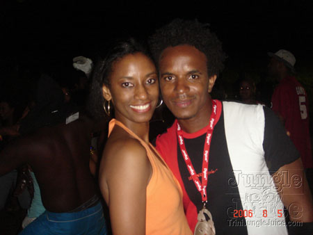 3-baje_fete_2006-03