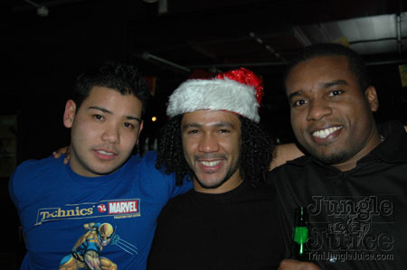 danclair_xmas_party_2006-39