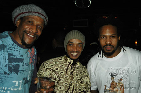 danclair_xmas_party_2006-50