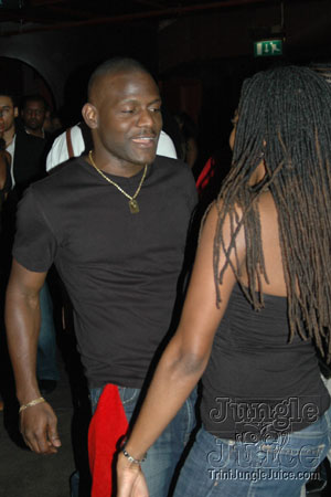 danclair_xmas_party_2006-71