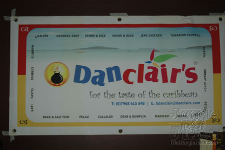 danclair_xmas_party_2006-78