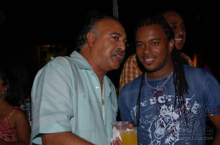 miami_flygirls_fiesta-17