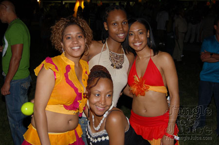 miami_flygirls_fiesta-22