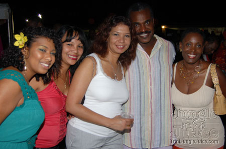 miami_flygirls_fiesta-36