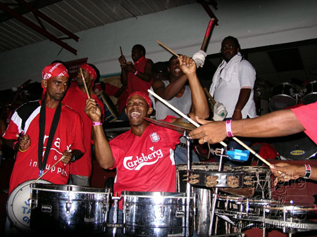 tp_football_fever-64