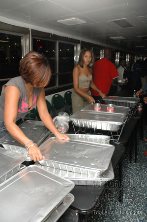 foreign_bass_boatride_2006-09