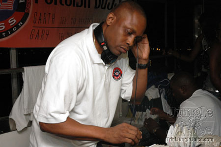 foreign_bass_boatride_2006-13