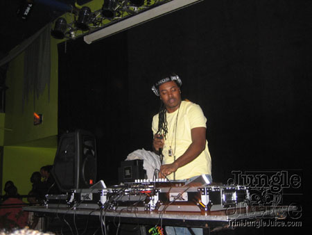 fresh_fete_fri_may06-09