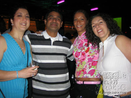 fresh_outta_carnival-016