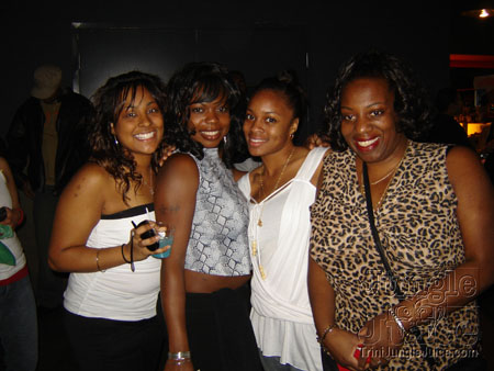 fresh_outta_carnival-092