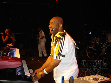 fresh_outta_carnival-105