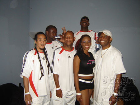 fresh_outta_carnival-113