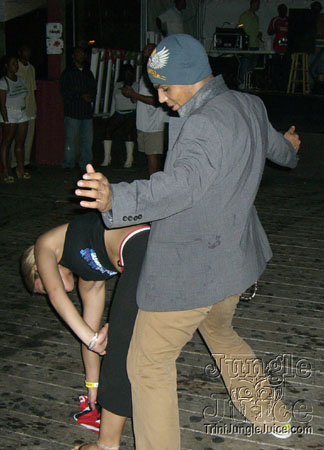 gen_x_bandlaunch_2006-08