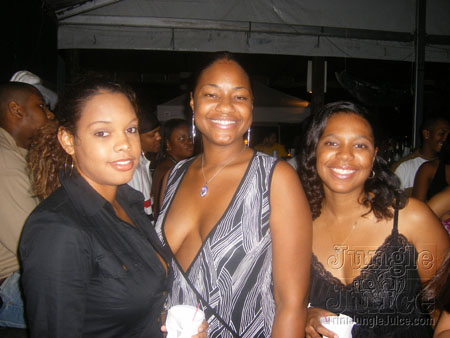 genx_scruples_thanks_2006-16