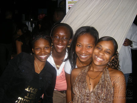 genx_scruples_thanks_2006-25