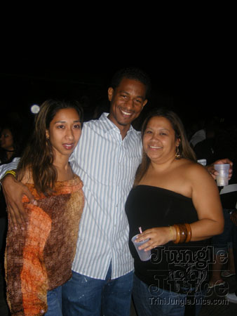 genx_scruples_thanks_2006-44