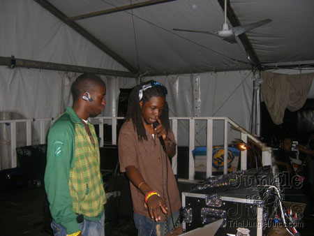 genx_scruples_thanks_2006-51