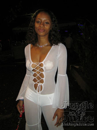 glow_exotica_2006-04