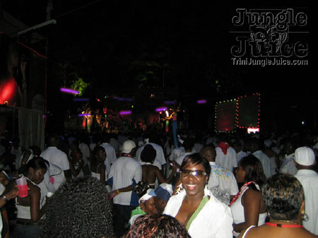 glow_exotica_2006-09