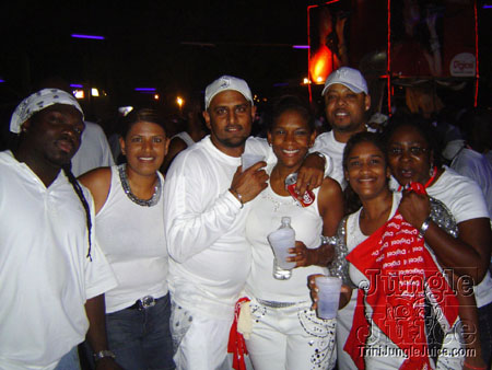 glow_exotica_2006-10