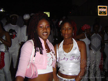 glow_exotica_2006-11