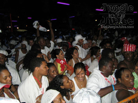 glow_exotica_2006-24