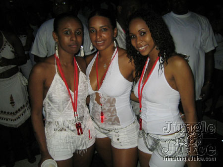 glow_exotica_2006-27