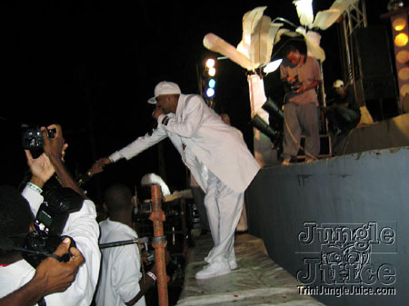 glow_exotica_2006-54