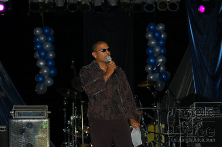 maxi_priest_may06-05