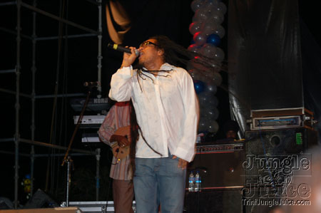 maxi_priest_may06-15