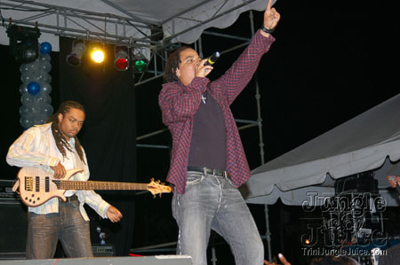 maxi_priest_may06-24