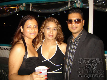 islandvybz_boatride_2006-03