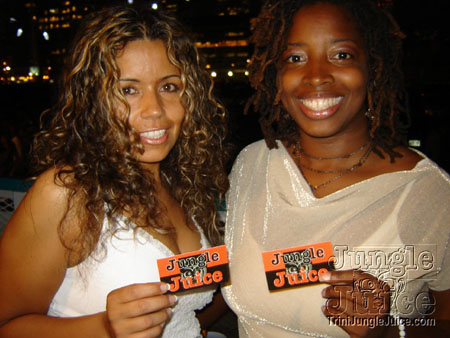 islandvybz_boatride_2006-08